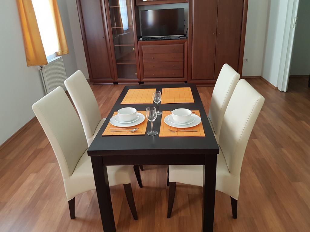 Apartman Kaszas Central Mosonmagyaróvár Exterior foto