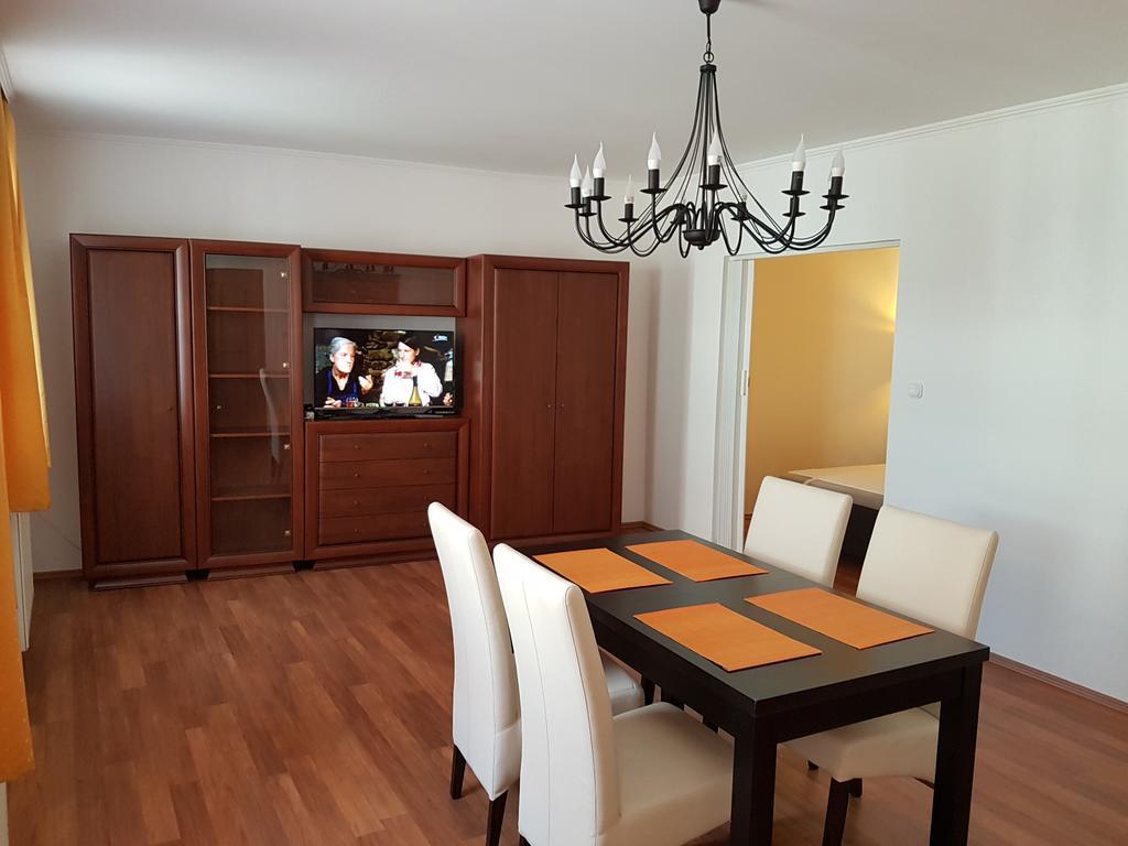 Apartman Kaszas Central Mosonmagyaróvár Exterior foto